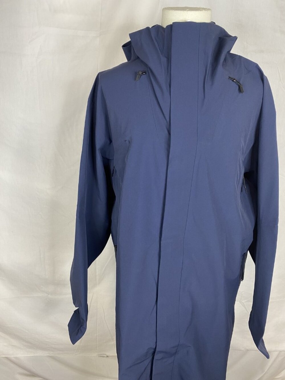 ON Running Mens Long Hooded Rain Parka Jacket Size XXL Navy Blue